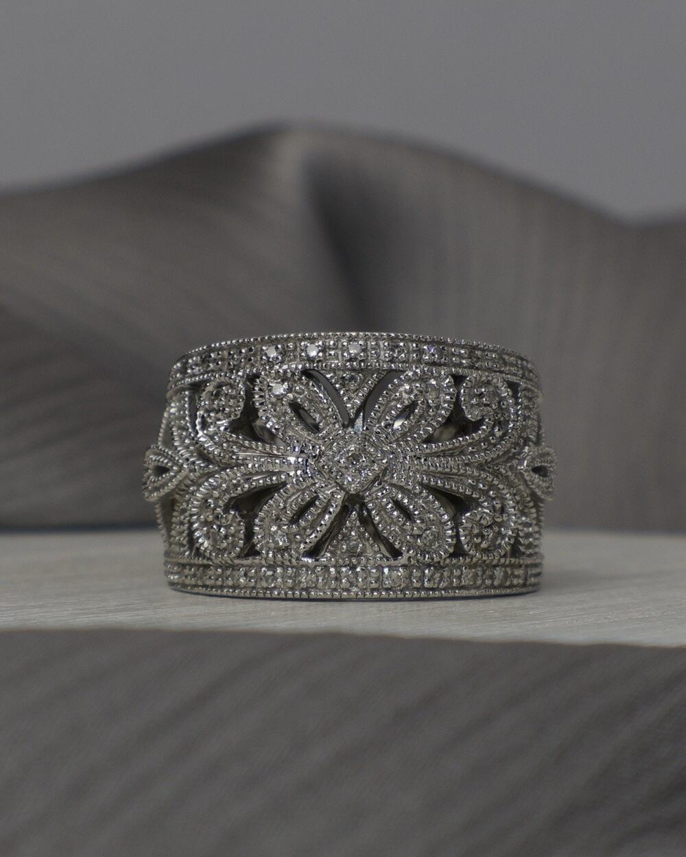 SP Sterling Silver Diamond Ring 10.8G / Sz 7.5